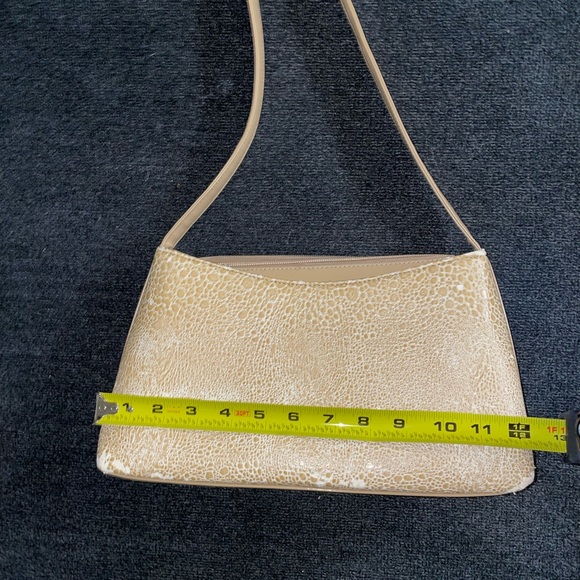 Tan purse - Picture 4 of 6